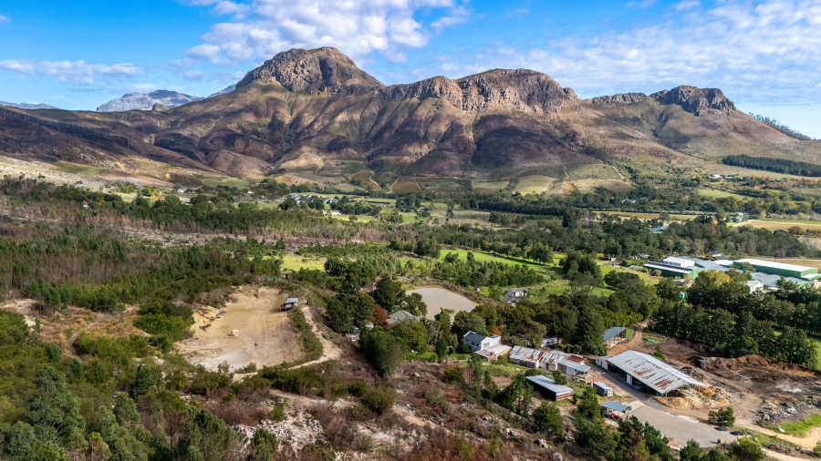 7 Bedroom Property for Sale in Franschhoek Western Cape
